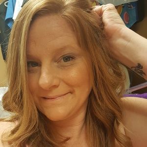 Meet your Posher, Rebecca